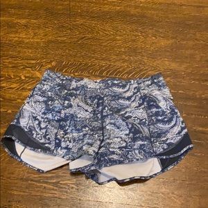 EUC Hotty Hot HR 2.5” lululemon
